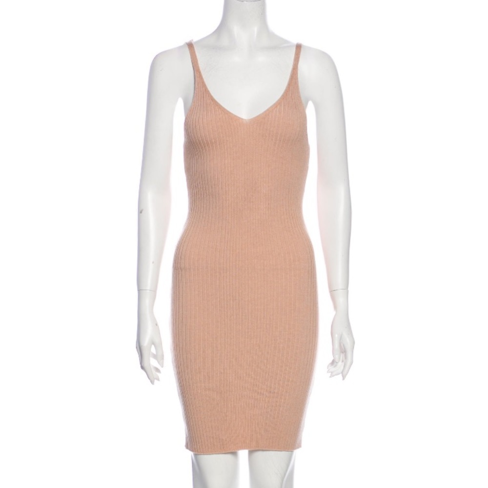 Reformation knitted pink dress Small